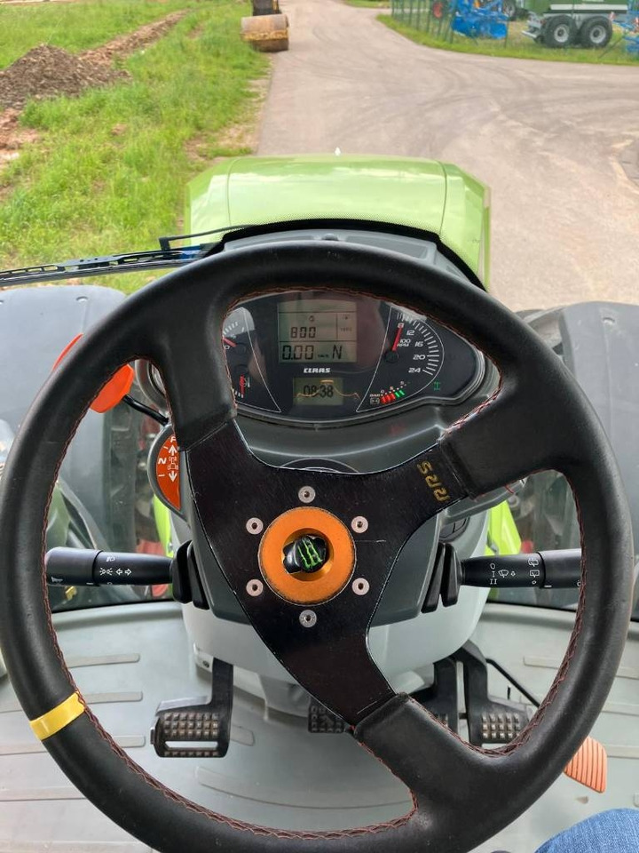 Traktor Claas Axion 920: slika 13
