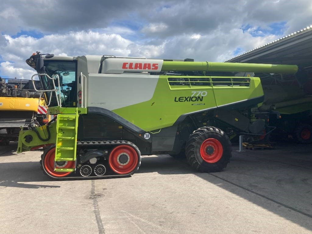 Claas Lexion 770 TT - Kombinovani kombajn: slika 1 Claas Lexion 770 TT - Kombinovani kombajn: slika 1