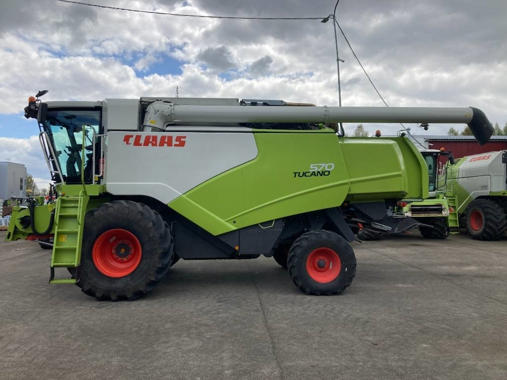 Claas Tucano 570 - Kombinovani kombajn: slika 2 Claas Tucano 570 - Kombinovani kombajn: slika 2