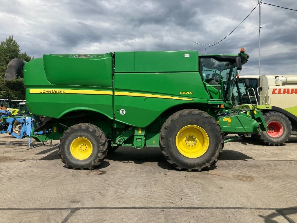 John Deere S 670 i - Kombinovani kombajn: slika 4 John Deere S 670 i - Kombinovani kombajn: slika 4