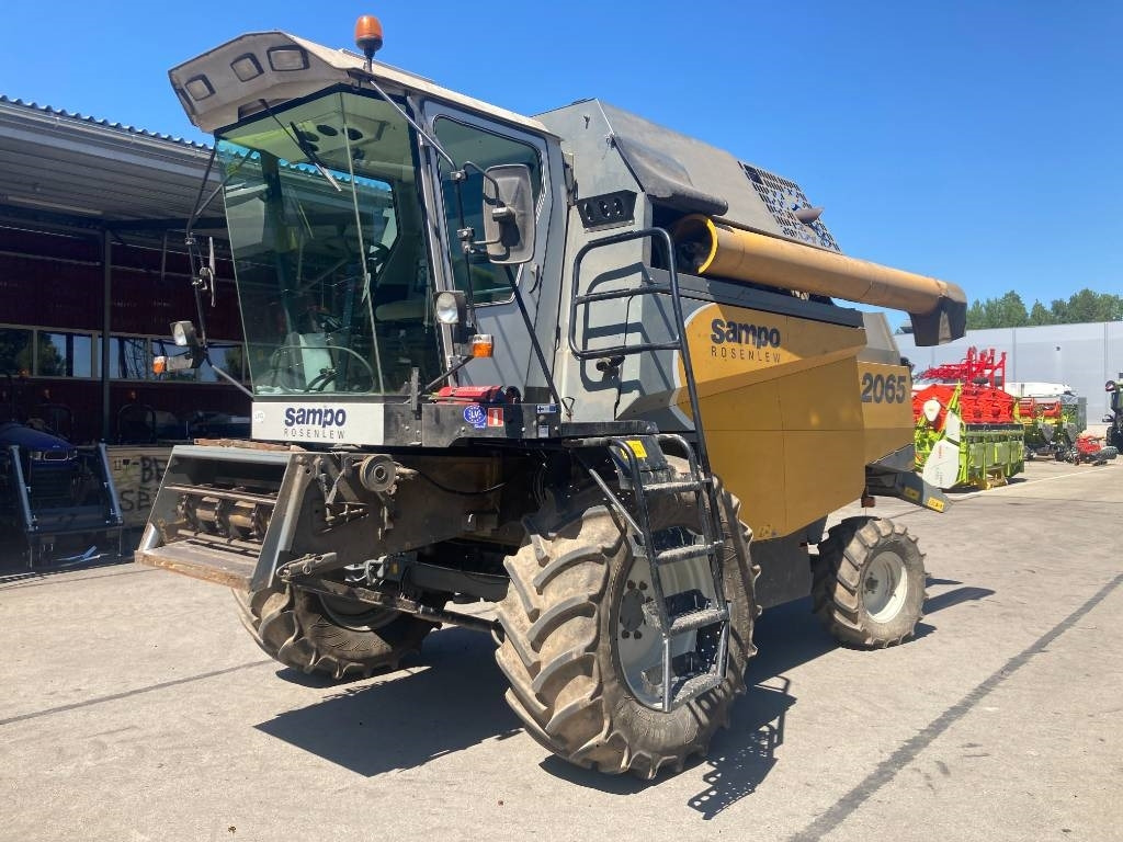 Sampo-Rosenlew SR 2065 - Kombinovani kombajn: slika 1 Sampo-Rosenlew SR 2065 - Kombinovani kombajn: slika 1
