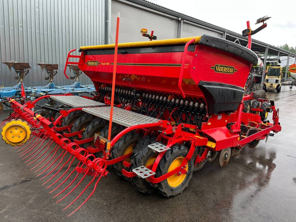 Vaderstad Rapid RD400C - Kombinovana mašina za setvu: slika 3 Vaderstad Rapid RD400C - Kombinovana mašina za setvu: slika 3