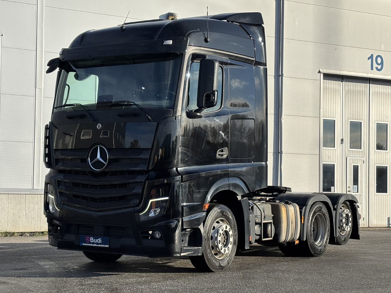 Dragbil Mercedes-Benz Actros 12.8 PowerShift -2022 - Tegljač: slika 1 Dragbil Mercedes-Benz Actros 12.8 PowerShift -2022 - Tegljač: slika 1