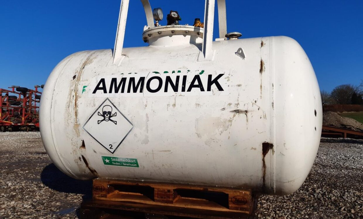 Agrodan Ammoniaktank 1200 kg - Oprema za đubrenje, Rezervoar za skladištenje: slika 1 Agrodan Ammoniaktank 1200 kg - Oprema za đubrenje, Rezervoar za skladištenje: slika 1