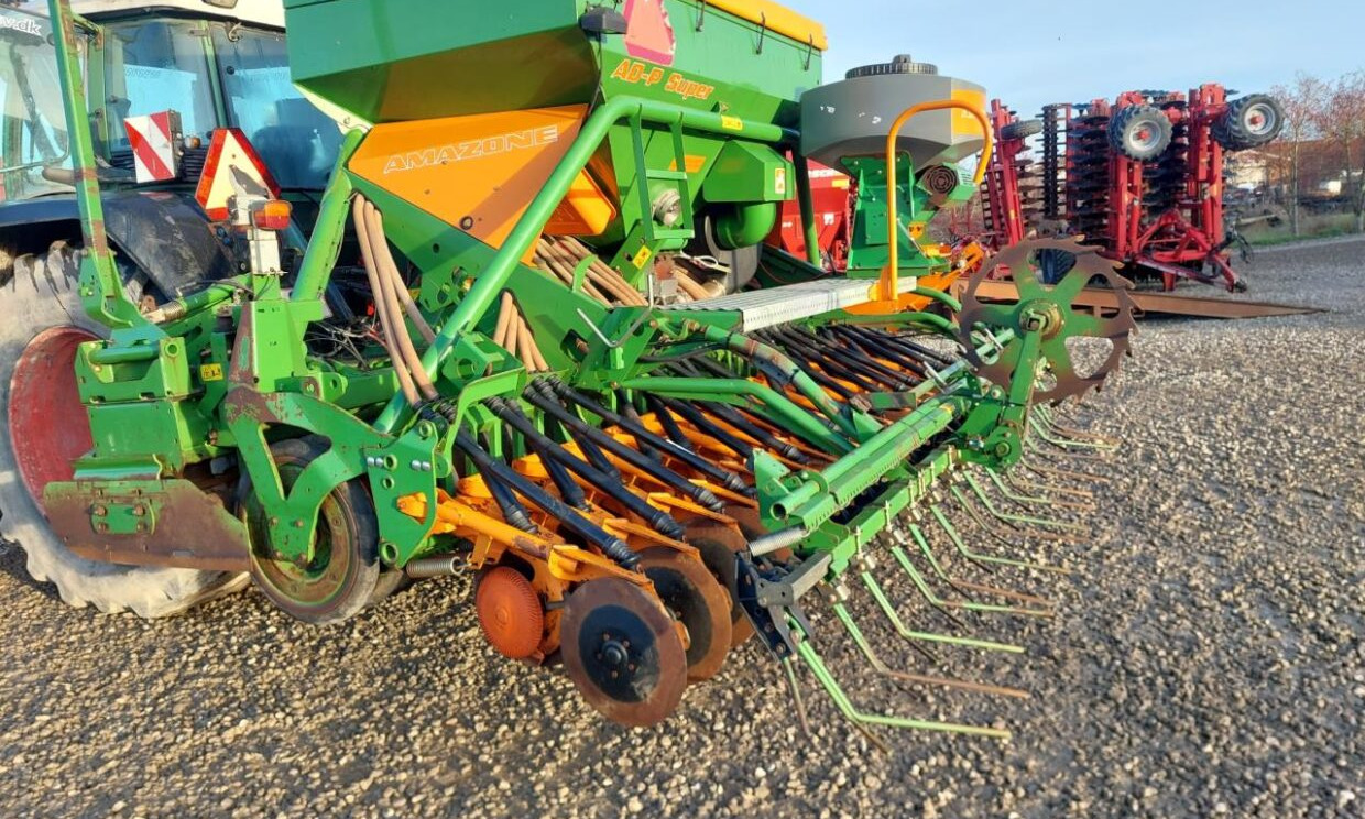 Amazone AD-P 403 / KG 4000 Greendrill - Kombinovana mašina za setvu: slika 4 Amazone AD-P 403 / KG 4000 Greendrill - Kombinovana mašina za setvu: slika 4