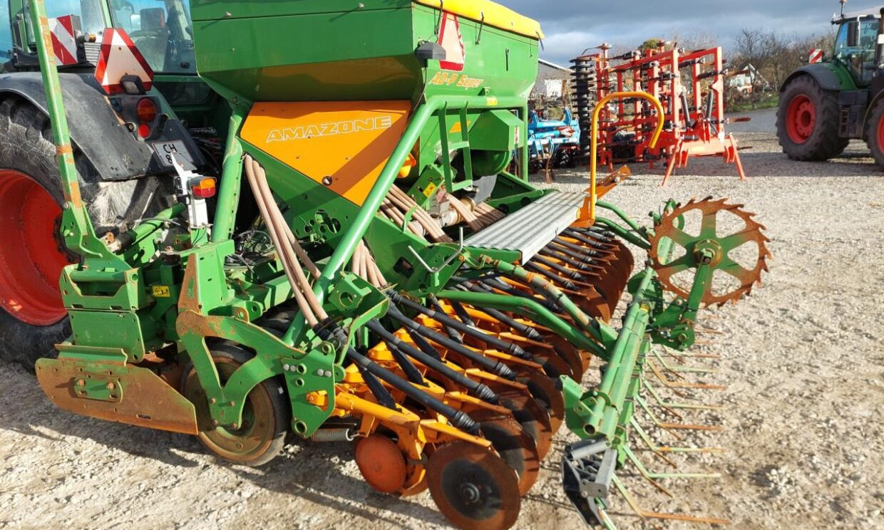 Amazone AD-P 403 / KG 4000 Super - Kombinovana mašina za setvu: slika 3 Amazone AD-P 403 / KG 4000 Super - Kombinovana mašina za setvu: slika 3