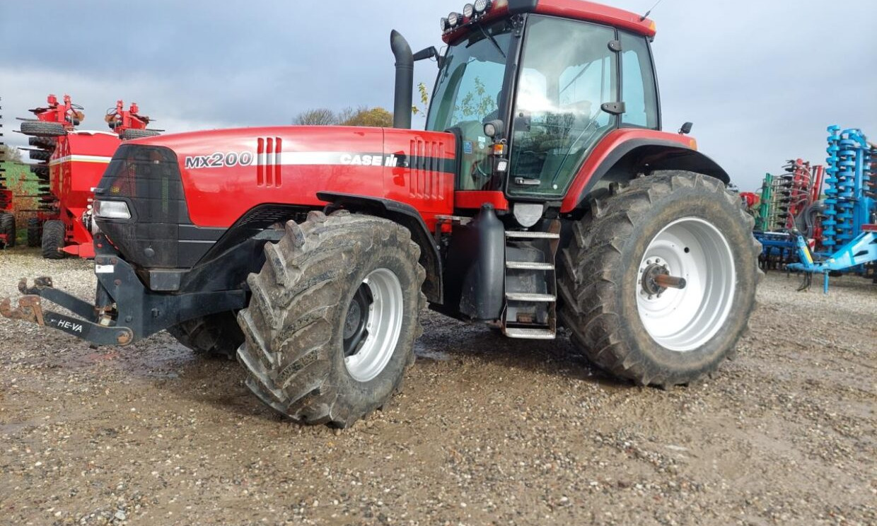 Case IH MAGNUM MX 200 - Traktor: slika 1 Case IH MAGNUM MX 200 - Traktor: slika 1