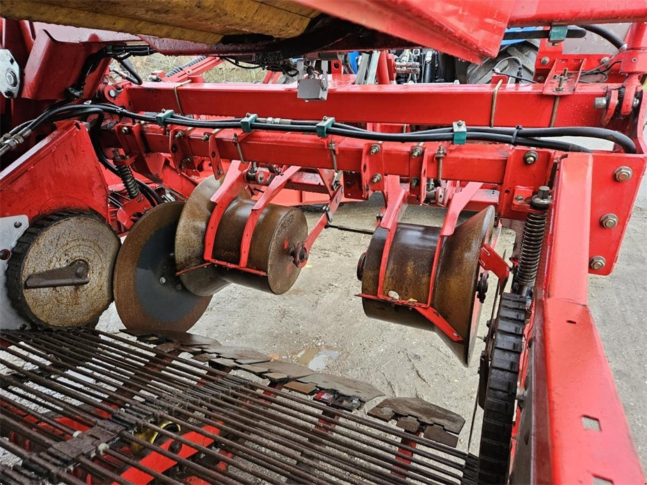 Kombajn za krompir Grimme
EVO 290 AirSep: slika 9