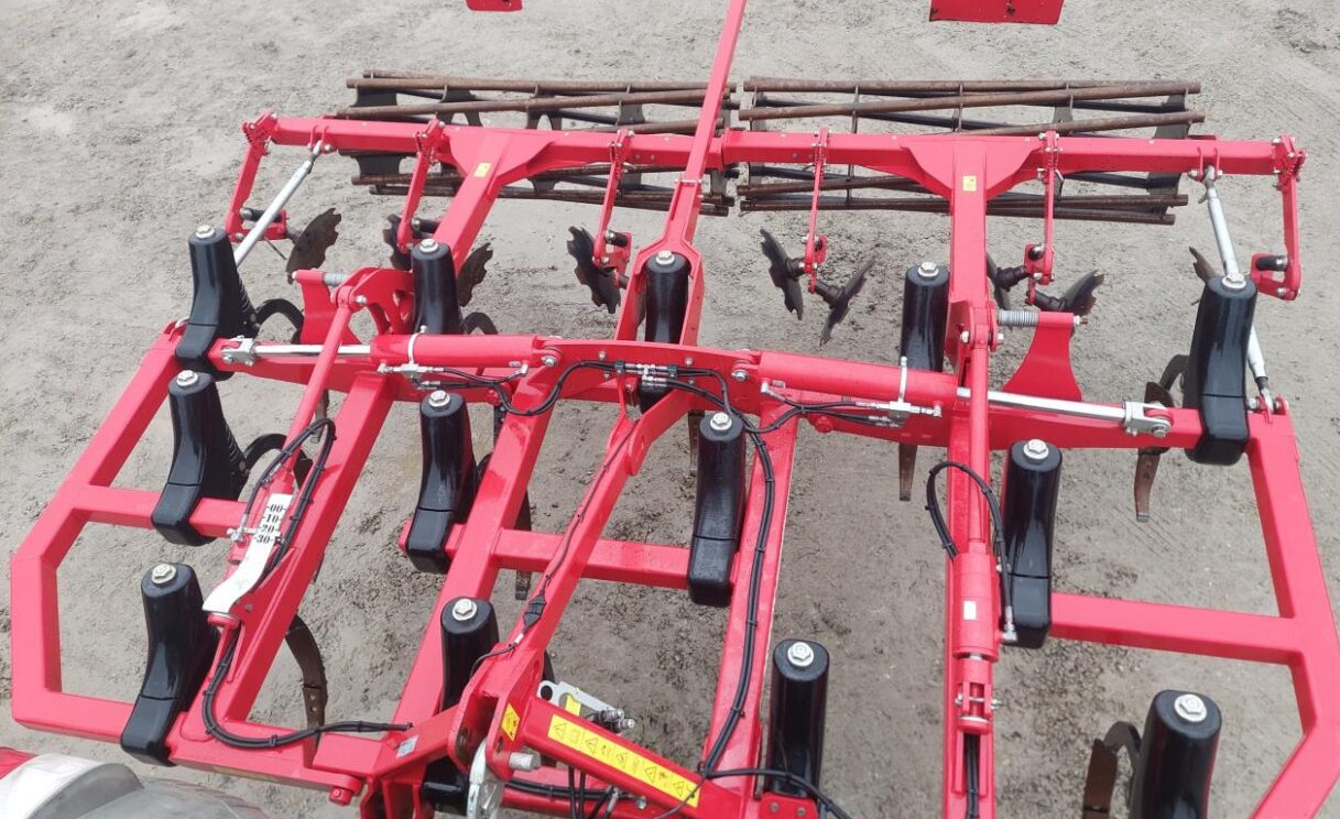 Horsch Terrano 4 FX - Kultivator: slika 1 Horsch Terrano 4 FX - Kultivator: slika 1