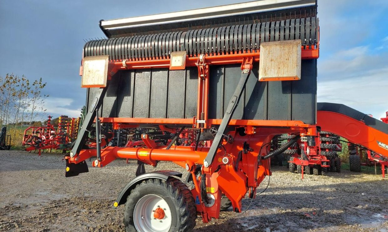 Kuhn Merge Maxx 950 - Prevrtač/ Grabuljač: slika 2 Kuhn Merge Maxx 950 - Prevrtač/ Grabuljač: slika 2