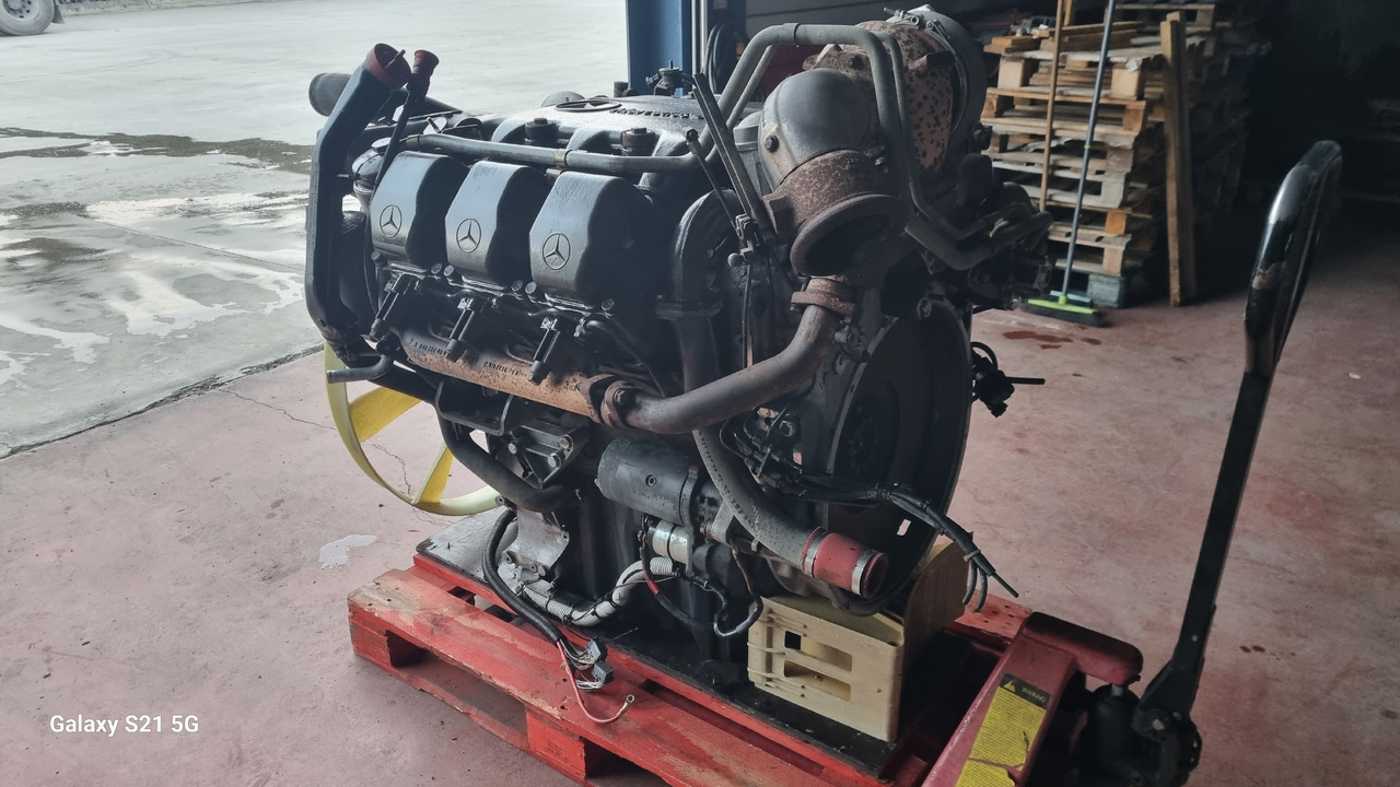 Motor MERCEDES ACTROS OM 501 LA: slika 7