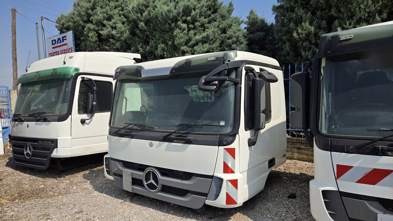 MERCEDES-BENZ ACTROS MP1-MP2-MP3 - Kabina: slika 3 MERCEDES-BENZ ACTROS MP1-MP2-MP3 - Kabina: slika 3