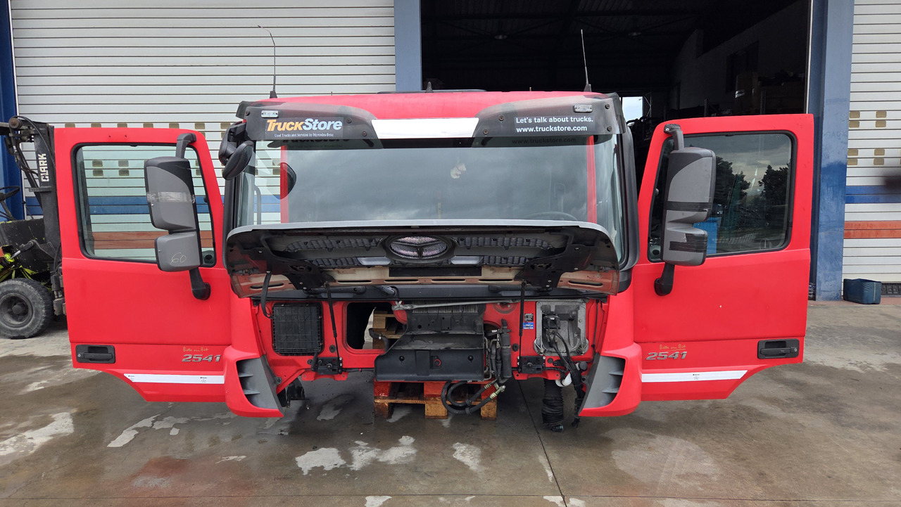 MERCEDES-BENZ CABIN ACTROS MP3 MEDIUM - Kabina za Kamion: slika 5 MERCEDES-BENZ CABIN ACTROS MP3 MEDIUM - Kabina za Kamion: slika 5