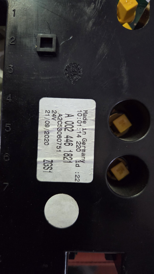 MERCEDES-BENZ INSTRUMENT PANEL MERCEDES ATEGO - Komandna tabla za Kamion: slika 4 MERCEDES-BENZ INSTRUMENT PANEL MERCEDES ATEGO - Komandna tabla za Kamion: slika 4