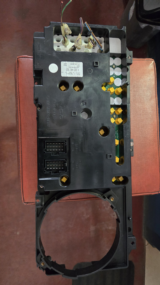 MERCEDES-BENZ INSTRUMENT PANEL MERCEDES ATEGO - Komandna tabla za Kamion: slika 3 MERCEDES-BENZ INSTRUMENT PANEL MERCEDES ATEGO - Komandna tabla za Kamion: slika 3