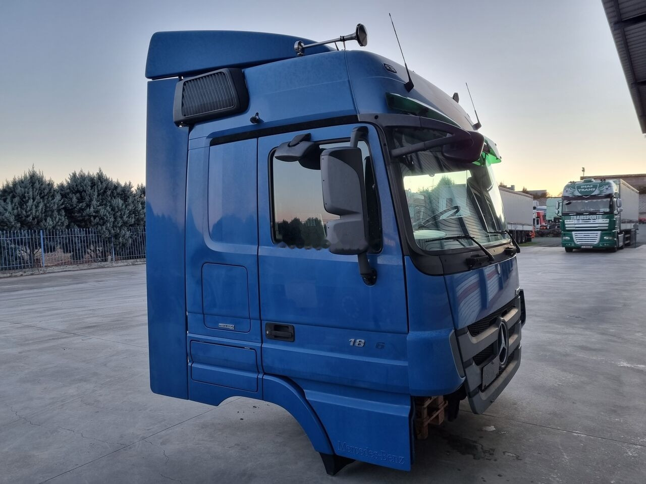 Mercedes-Benz ACTROS MP3 - Kabina za Kamion: slika 1 Mercedes-Benz ACTROS MP3 - Kabina za Kamion: slika 1