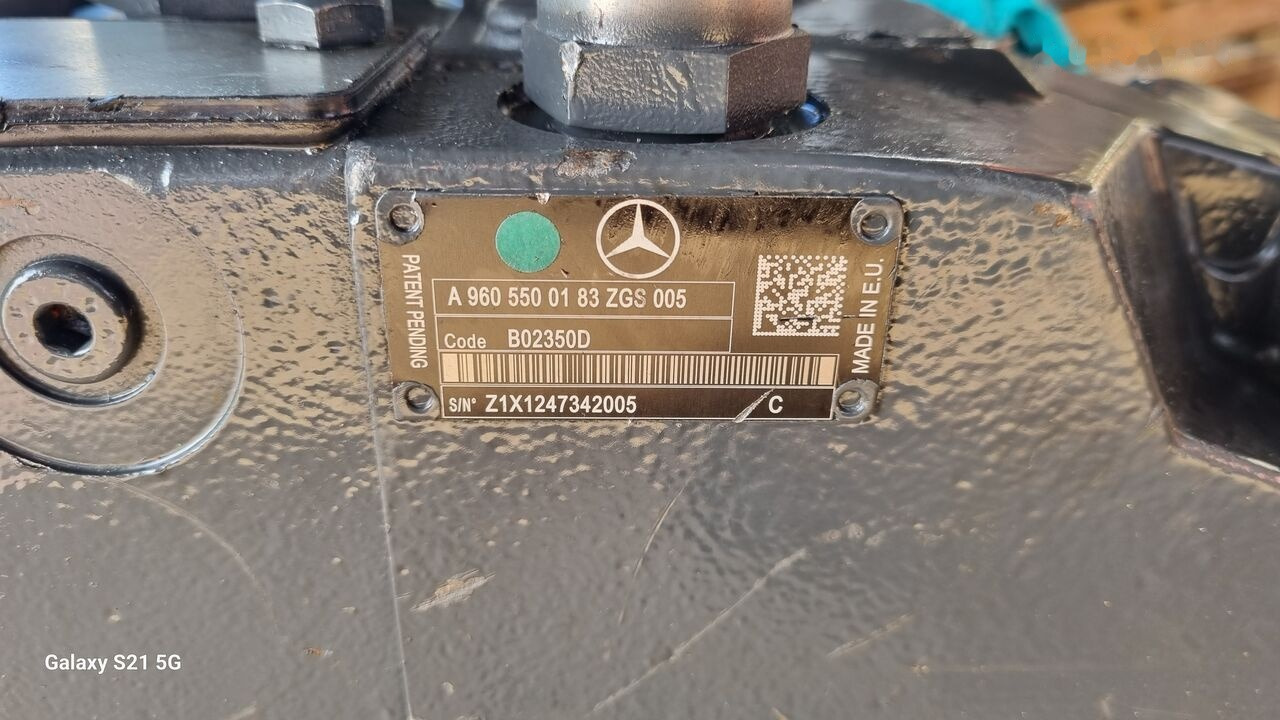 Mercedes-Benz HYDRAULIC POMP A9605500183 Mercedes-Benz ACTROS MP4 - Hidraulična pumpa za Kamion: slika 3 Mercedes-Benz HYDRAULIC POMP A9605500183 Mercedes-Benz ACTROS MP4 - Hidraulična pumpa za Kamion: slika 3