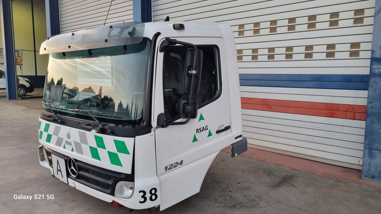 Mercedes-Benz MERCEDES ATEGO 2 A9736000020 Mercedes-Benz ATEGO 2 - Kabina za Kamion: slika 3 Mercedes-Benz MERCEDES ATEGO 2 A9736000020 Mercedes-Benz ATEGO 2 - Kabina za Kamion: slika 3