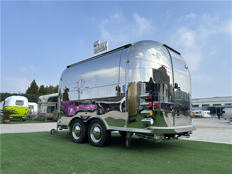 HUANMAI Burger Food Truck Beverage Food Trailer - Prikolica za hrane: slika 3 HUANMAI Burger Food Truck Beverage Food Trailer - Prikolica za hrane: slika 3