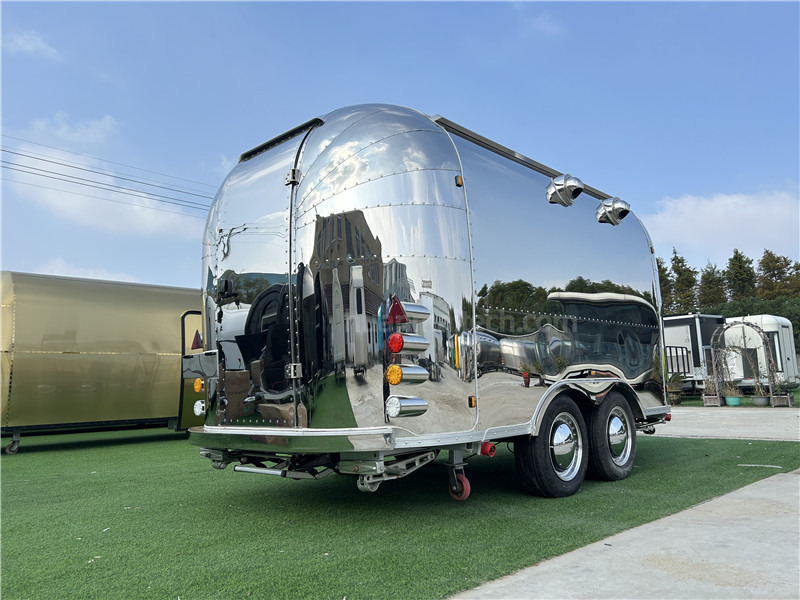 HUANMAI Burger Food Truck Beverage Food Trailer - Prikolica za hrane: slika 5 HUANMAI Burger Food Truck Beverage Food Trailer - Prikolica za hrane: slika 5