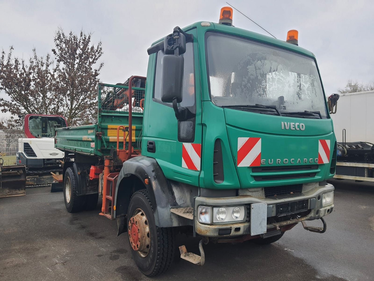 Iveco ML140E18 Dreiseitenkipper 4x4 mit Kran+Greifere - Istovarivač: slika 2 Iveco ML140E18 Dreiseitenkipper 4x4 mit Kran+Greifere - Istovarivač: slika 2