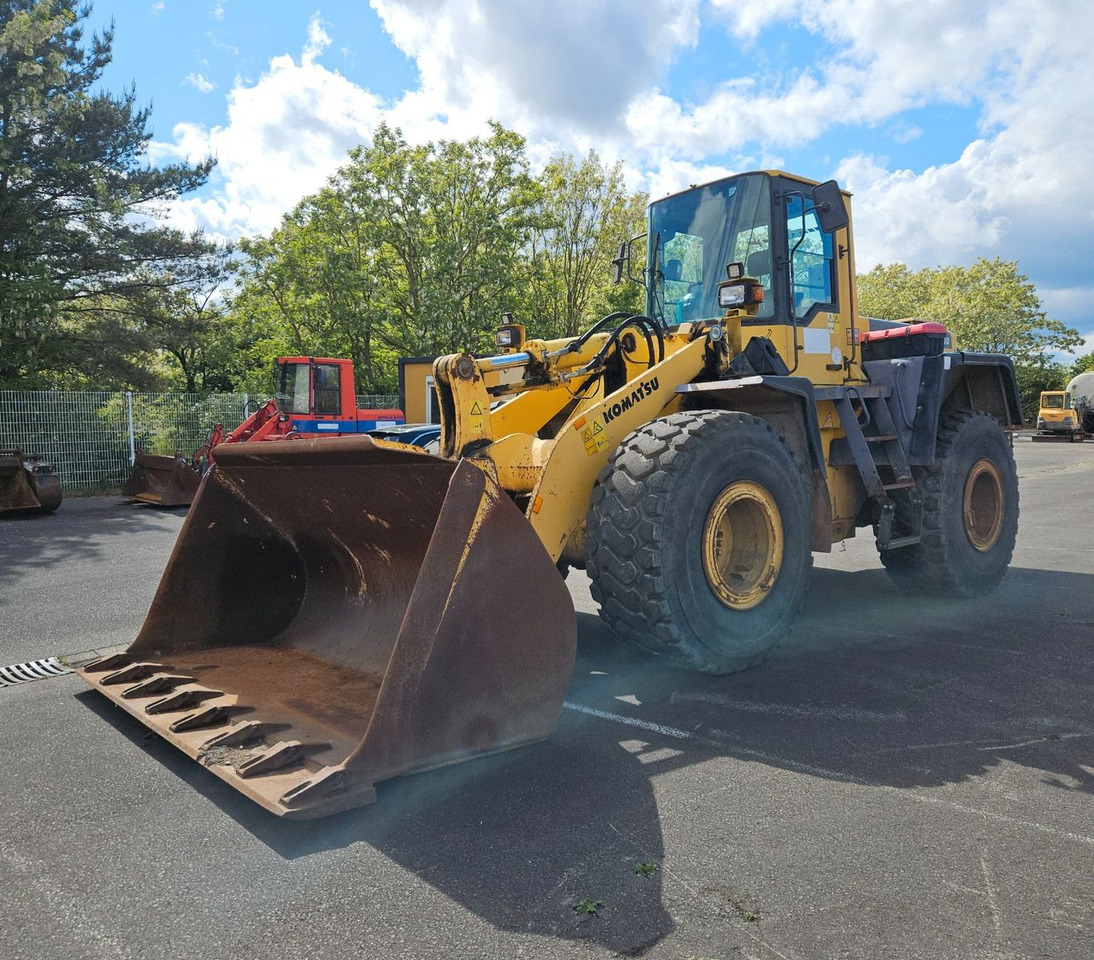 Komatsu WA 380-3 - Utovarivač točkaš: slika 1 Komatsu WA 380-3 - Utovarivač točkaš: slika 1