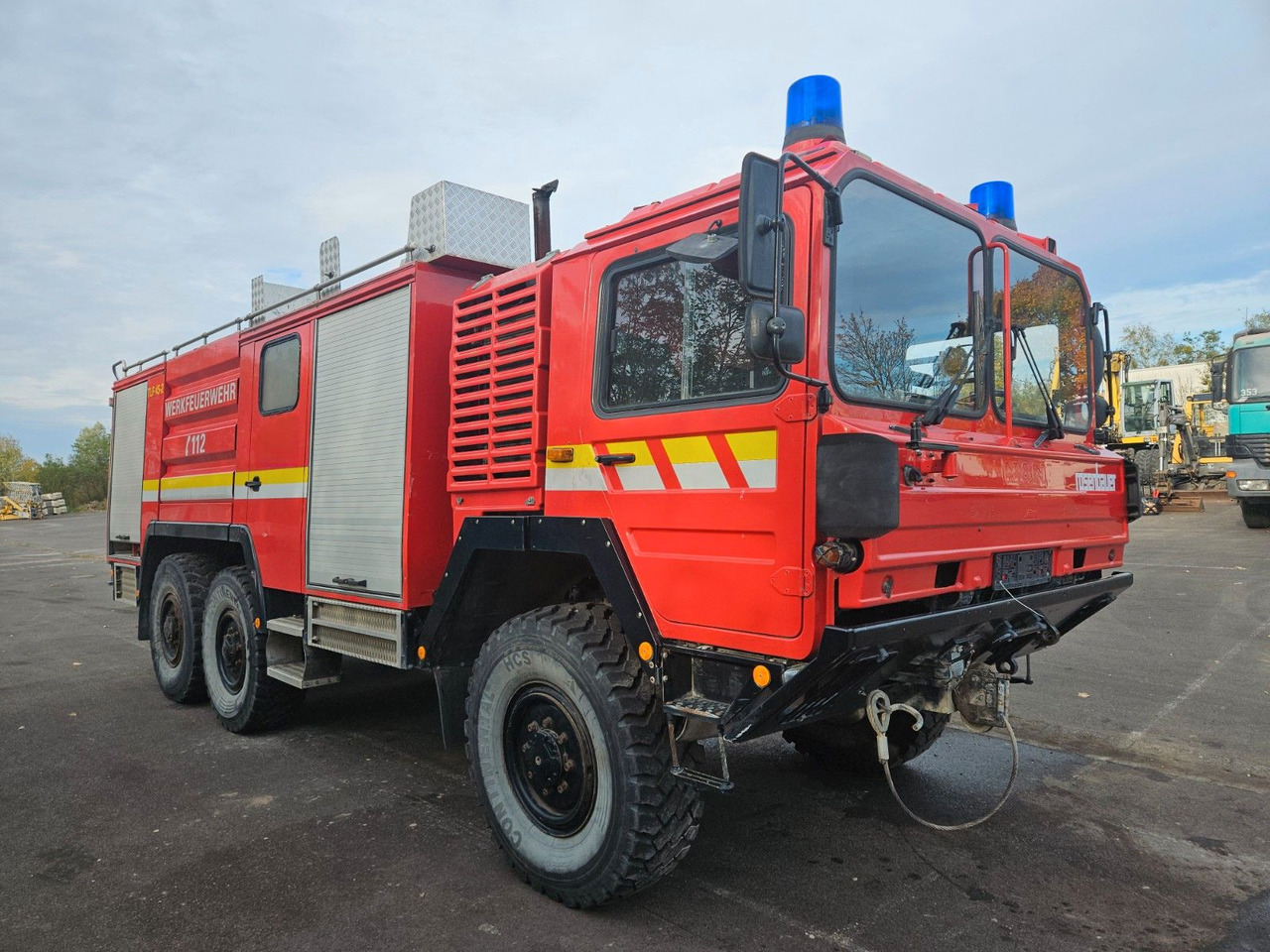 MAN KAT 6x6 Tanklöschfahrzeug - Kamion cisterna: slika 2 MAN KAT 6x6 Tanklöschfahrzeug - Kamion cisterna: slika 2