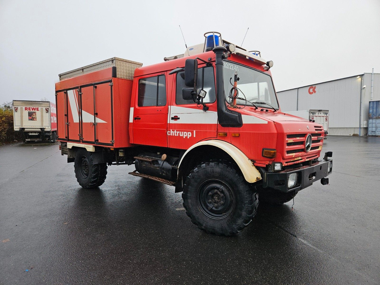 Unimog U4000 4x4 DOKA Tanklöschfahrzeug Feuerwehr - Kamion cisterna: slika 5 Unimog U4000 4x4 DOKA Tanklöschfahrzeug Feuerwehr - Kamion cisterna: slika 5