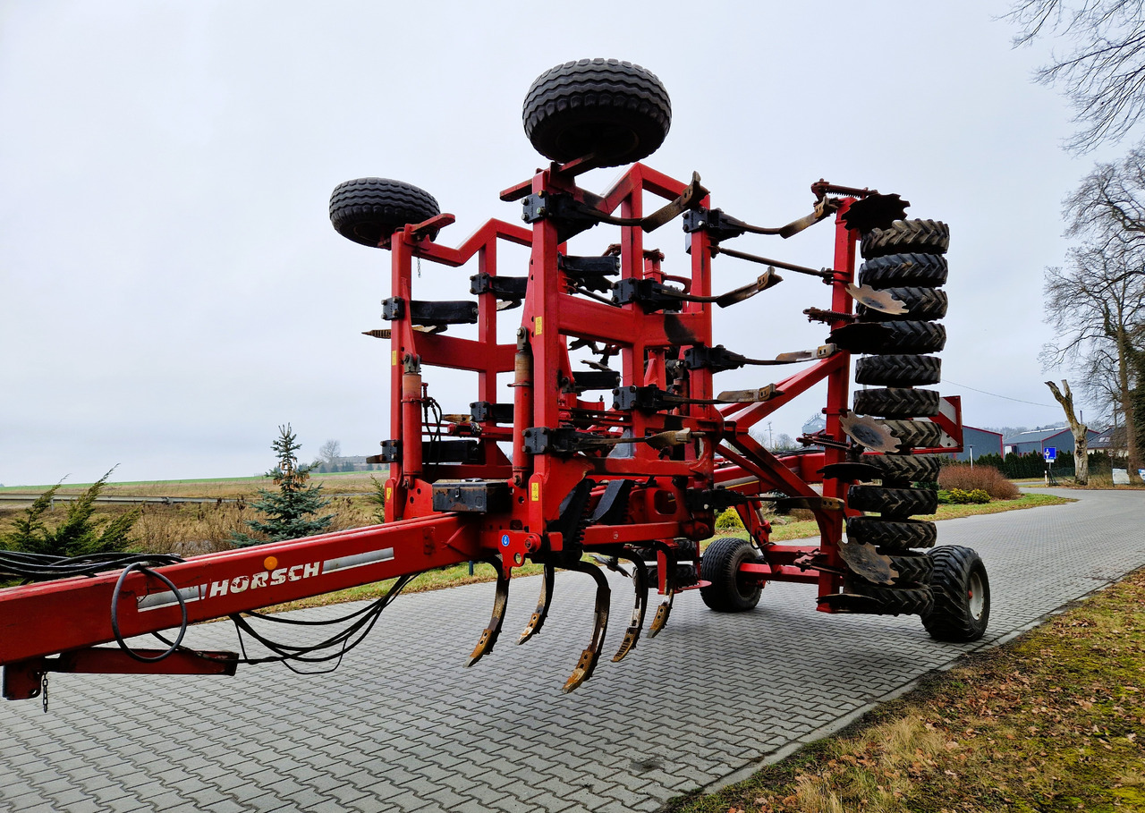HORSCH Terrano 6 FX - Oprema za obradu zemljišta: slika 1 HORSCH Terrano 6 FX - Oprema za obradu zemljišta: slika 1