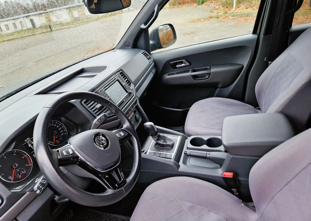 Volkswagen Amarok 3.0 V6 TDI 4Mot Dark Label - SUVSUV: slika 4 Volkswagen Amarok 3.0 V6 TDI 4Mot Dark Label - SUVSUV: slika 4