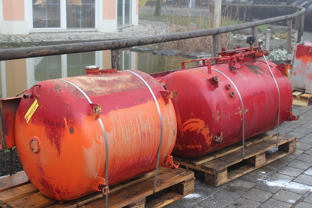 Atlas 1704 LC - Hidraulični rezervoar za Građevinska mašina: slika 1 Atlas 1704 LC - Hidraulični rezervoar za Građevinska mašina: slika 1