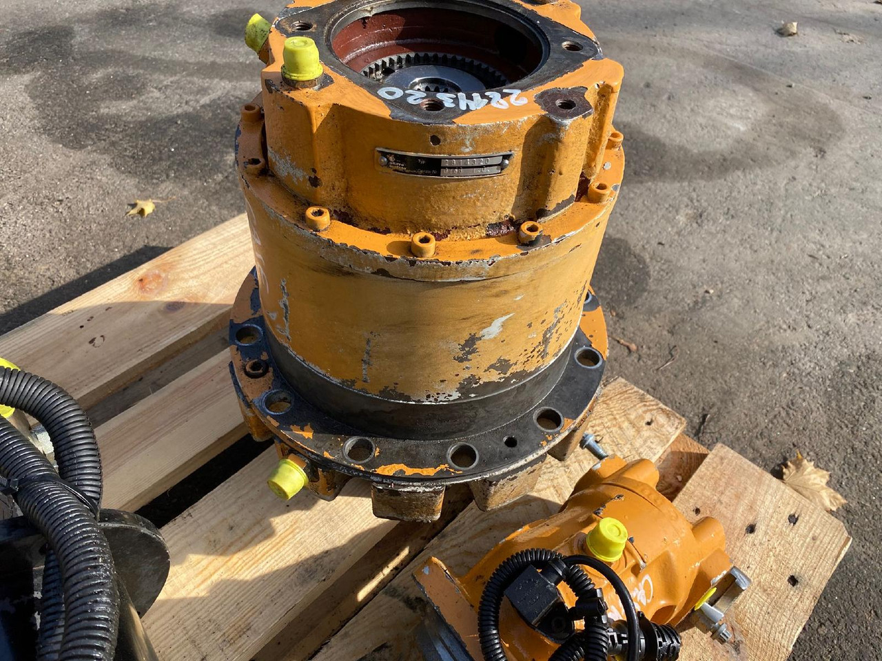 Case WX 165 Carraro - Motor okretanja za Građevinska mašina: slika 4 Case WX 165 Carraro - Motor okretanja za Građevinska mašina: slika 4