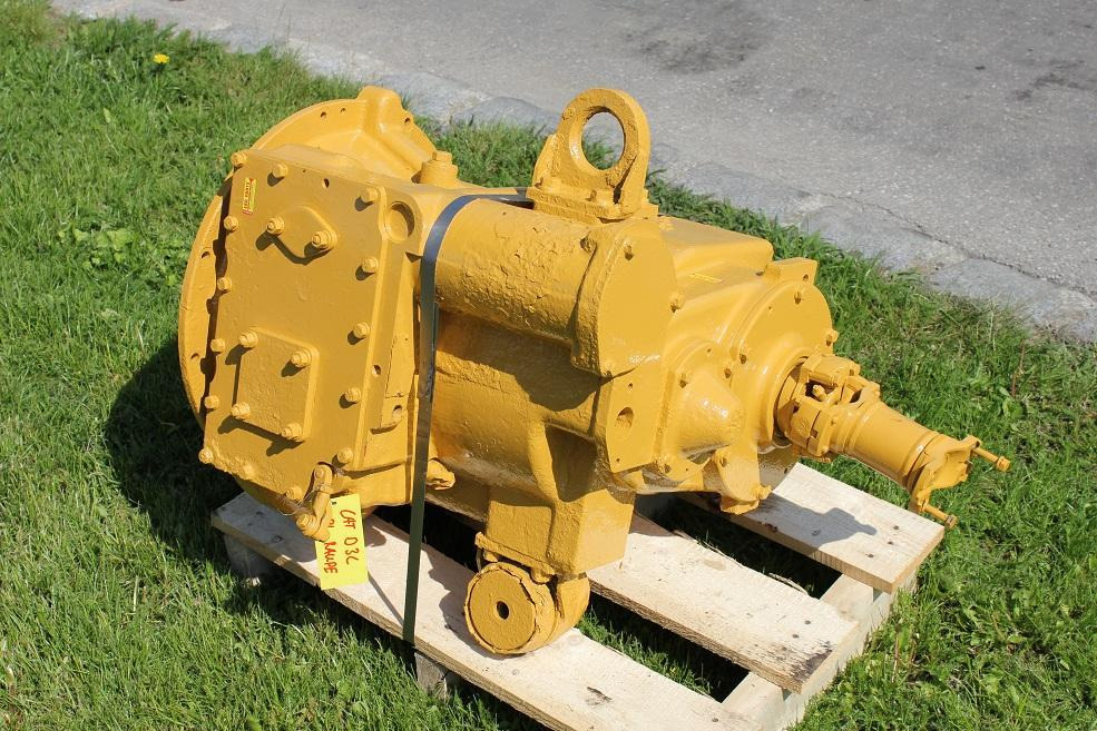Caterpillar D 3 C - Menjač za Građevinska mašina: slika 1 Caterpillar D 3 C - Menjač za Građevinska mašina: slika 1