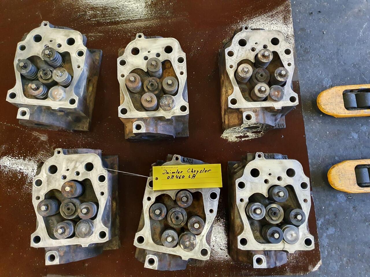 Daimler-Chrysler OM 460 LA. E3A/7 - Motor za Građevinska mašina: slika 1 Daimler-Chrysler OM 460 LA. E3A/7 - Motor za Građevinska mašina: slika 1