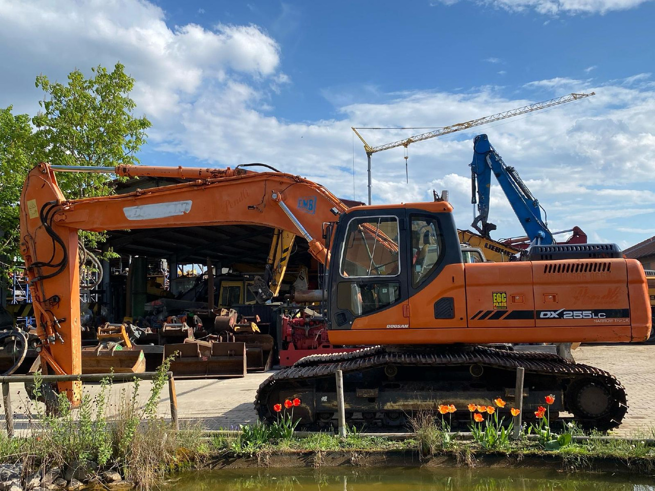 Doosan DX 255 LC - Bager guseničar: slika 1 Doosan DX 255 LC - Bager guseničar: slika 1
