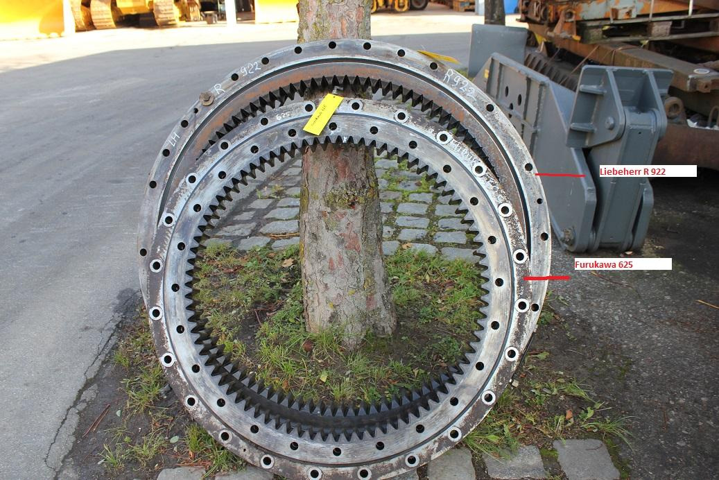 Furukawa 625 - Pokretni prsten za Građevinska mašina: slika 1 Furukawa 625 - Pokretni prsten za Građevinska mašina: slika 1