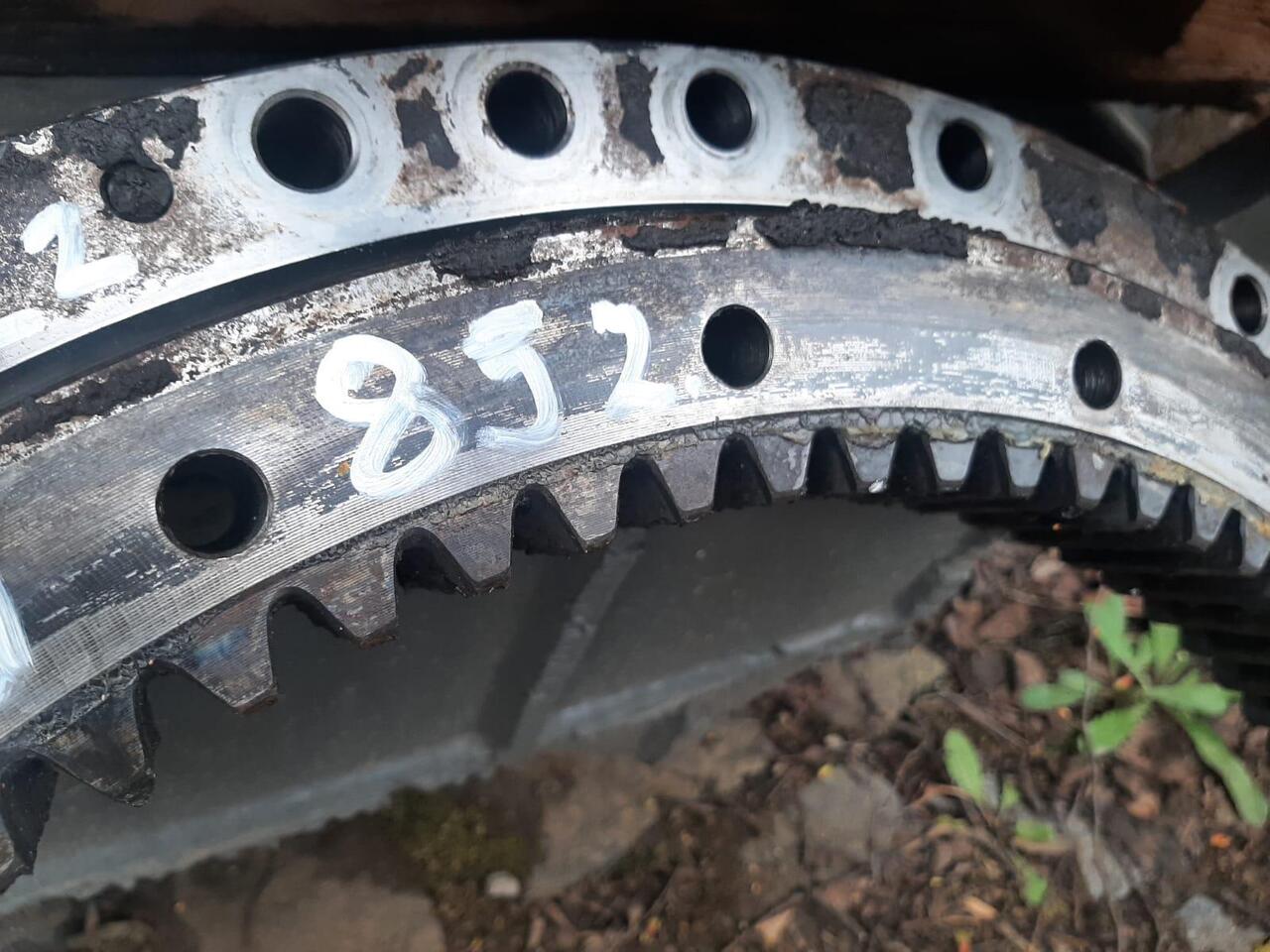 Hitachi EX 40 - Pokretni prsten za Građevinska mašina: slika 3 Hitachi EX 40 - Pokretni prsten za Građevinska mašina: slika 3