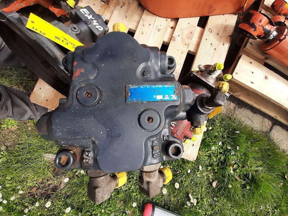 Hitachi EX 40 - Motor okretanja za Građevinska mašina: slika 5 Hitachi EX 40 - Motor okretanja za Građevinska mašina: slika 5