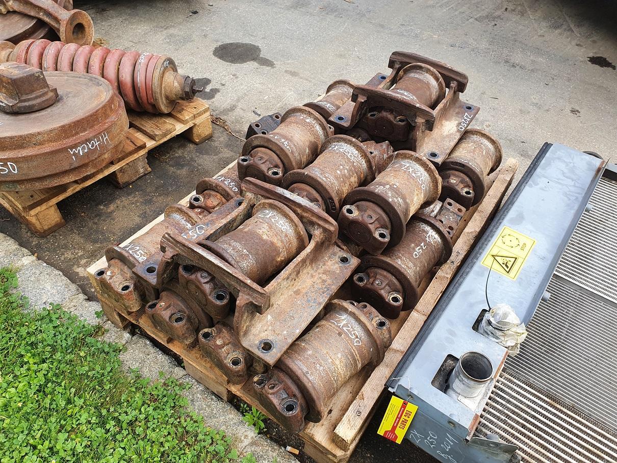 Hitachi ZX 250 LC N 3 - Valjci za šine za Bager guseničar: slika 5 Hitachi ZX 250 LC N 3 - Valjci za šine za Bager guseničar: slika 5