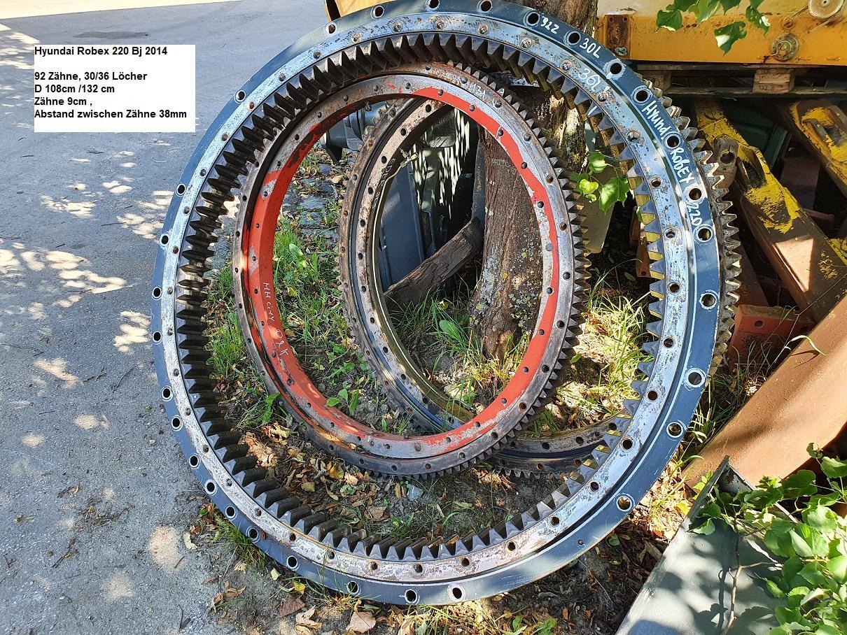 Hyundai Robex 220 LC 9A - Pokretni prsten za Građevinska mašina: slika 2 Hyundai Robex 220 LC 9A - Pokretni prsten za Građevinska mašina: slika 2