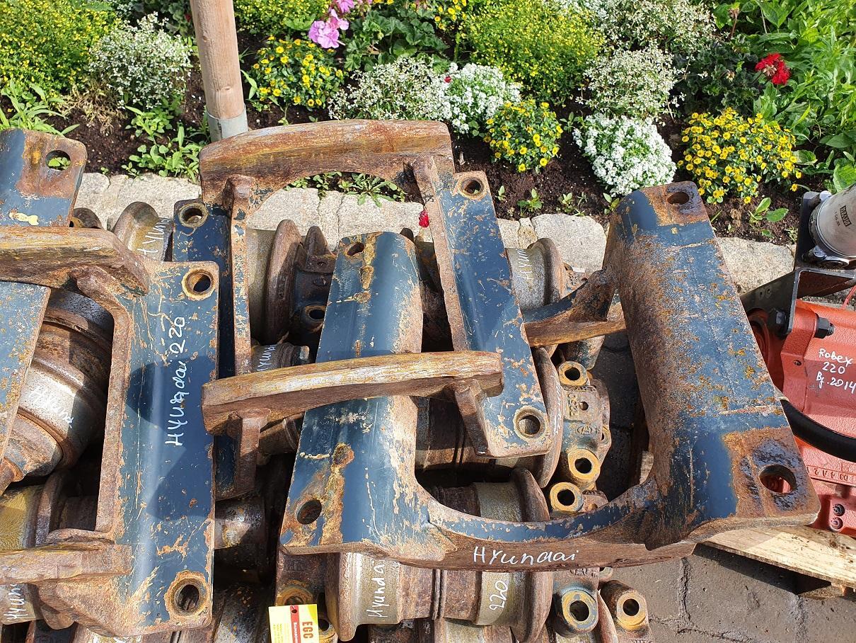 Hyundai Robex 220 LC 9A - Delovi podvozja za Bager: slika 4 Hyundai Robex 220 LC 9A - Delovi podvozja za Bager: slika 4