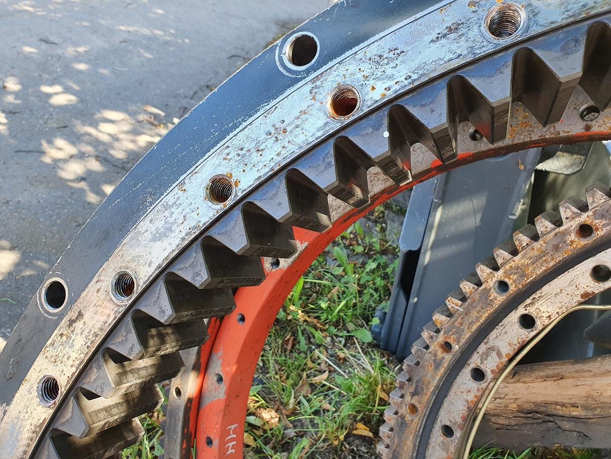 Hyundai Robex 220 LC 9A - Pokretni prsten za Građevinska mašina: slika 4 Hyundai Robex 220 LC 9A - Pokretni prsten za Građevinska mašina: slika 4