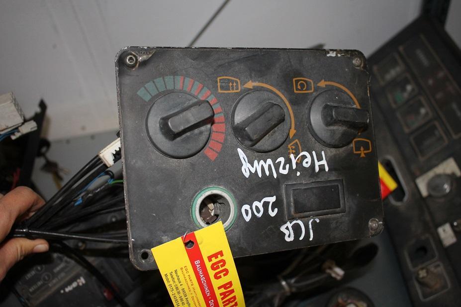 JCB 210 - Komandna tabla za Bager guseničar: slika 3 JCB 210 - Komandna tabla za Bager guseničar: slika 3