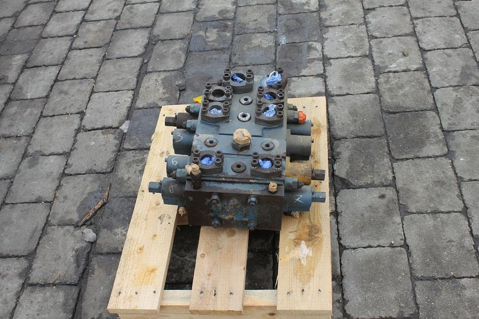 Liebherr 574 - Hidraulični ventil za Građevinska mašina: slika 5 Liebherr 574 - Hidraulični ventil za Građevinska mašina: slika 5