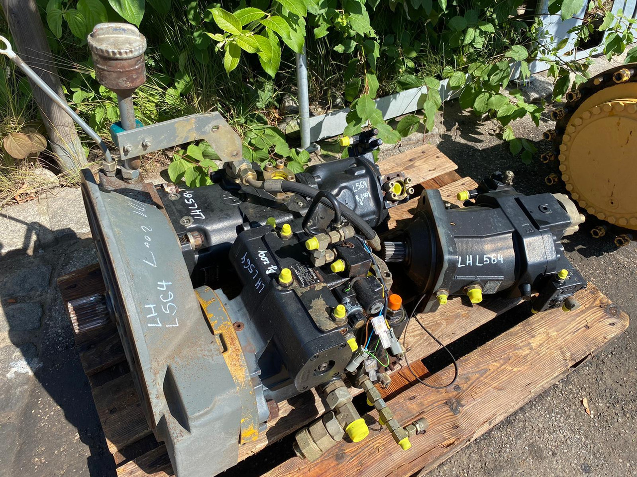 Liebherr A4VG125, PVG350 aus L564 - Hidraulična pumpa za Građevinska mašina: slika 1 Liebherr A4VG125, PVG350 aus L564 - Hidraulična pumpa za Građevinska mašina: slika 1