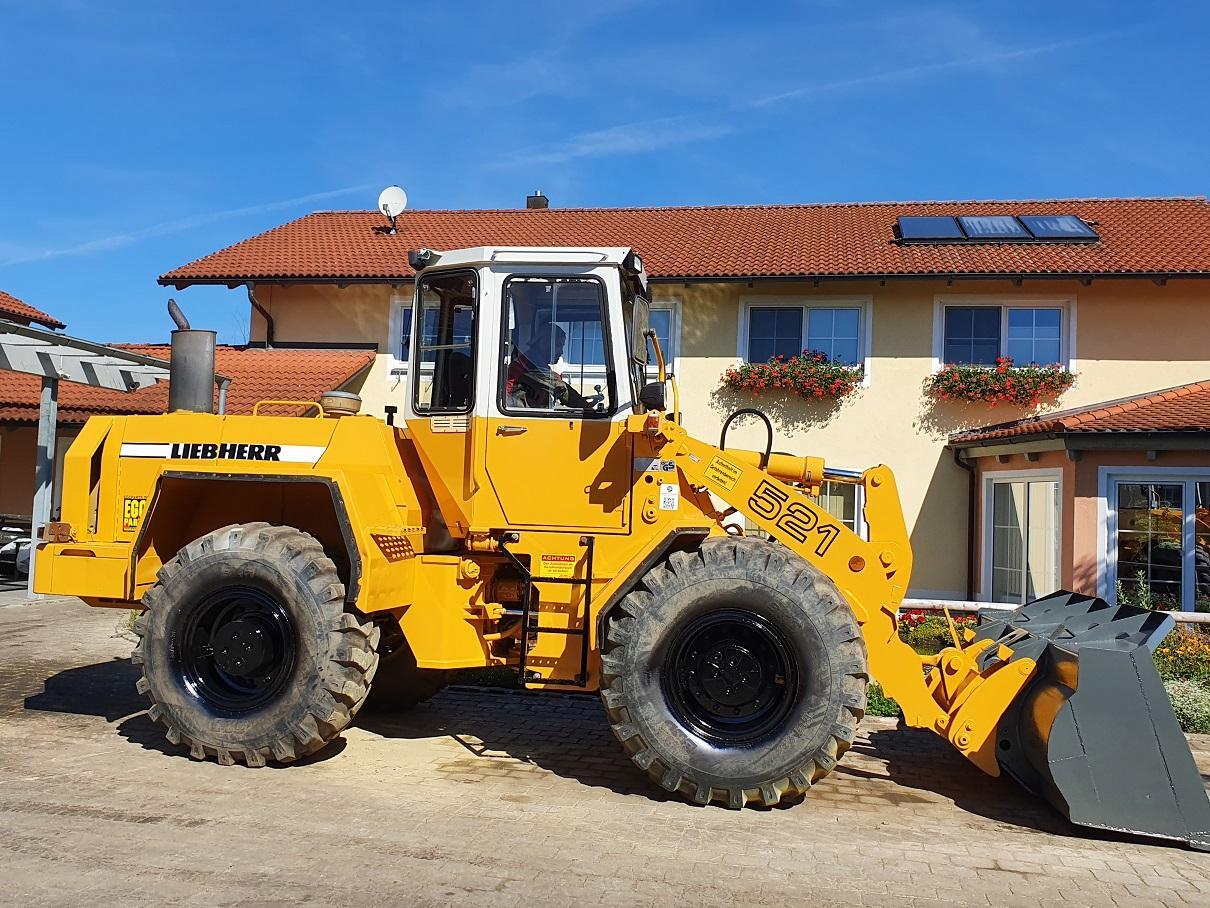 Utovarivač točkaš Liebherr L 521: slika 7