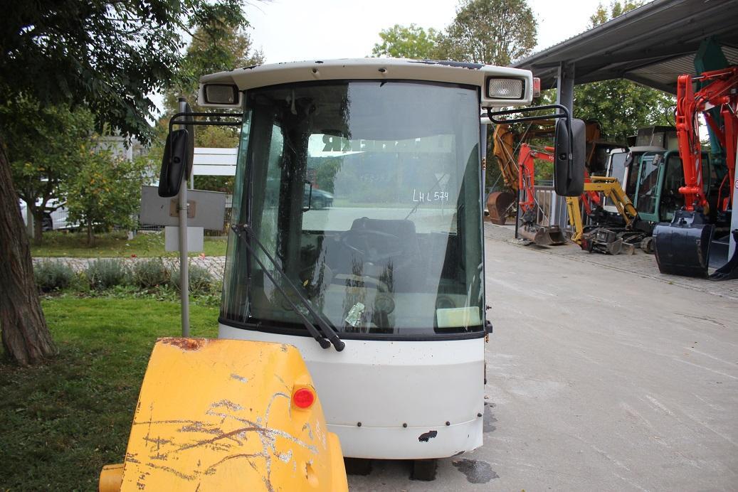 Liebherr L 574 - Kabina za Utovarivač točkaš: slika 5 Liebherr L 574 - Kabina za Utovarivač točkaš: slika 5