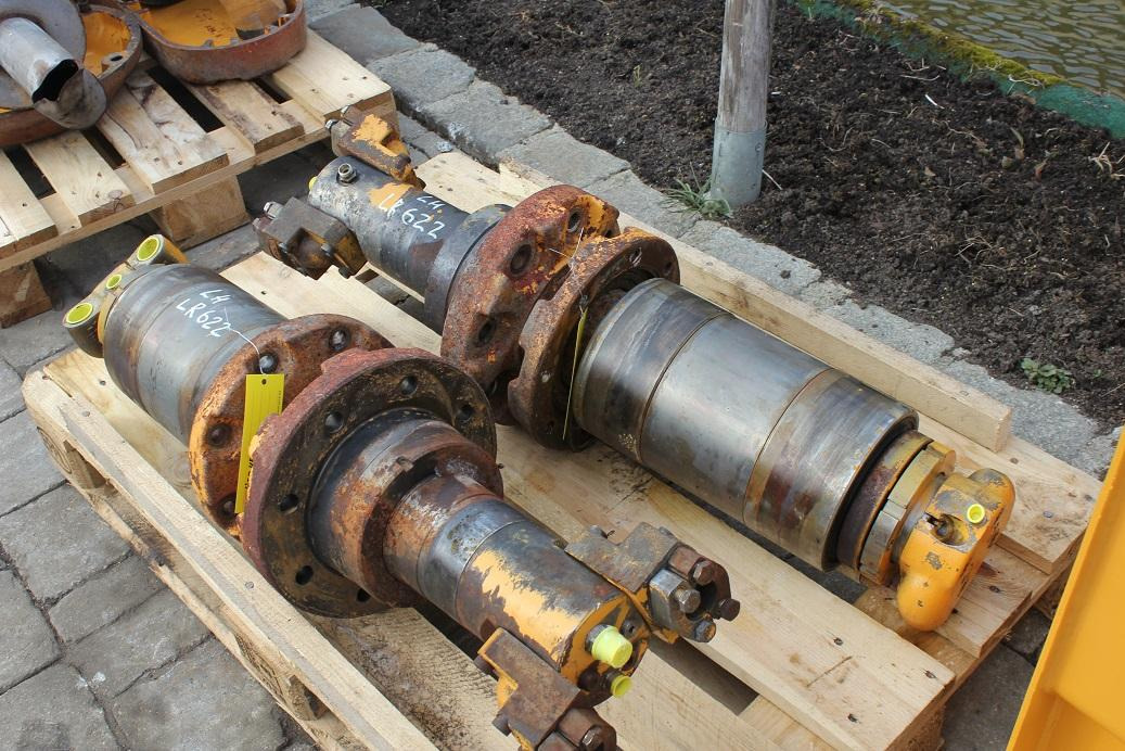 Liebherr LR 622 - Pogonski reduktor za Građevinska mašina: slika 3 Liebherr LR 622 - Pogonski reduktor za Građevinska mašina: slika 3