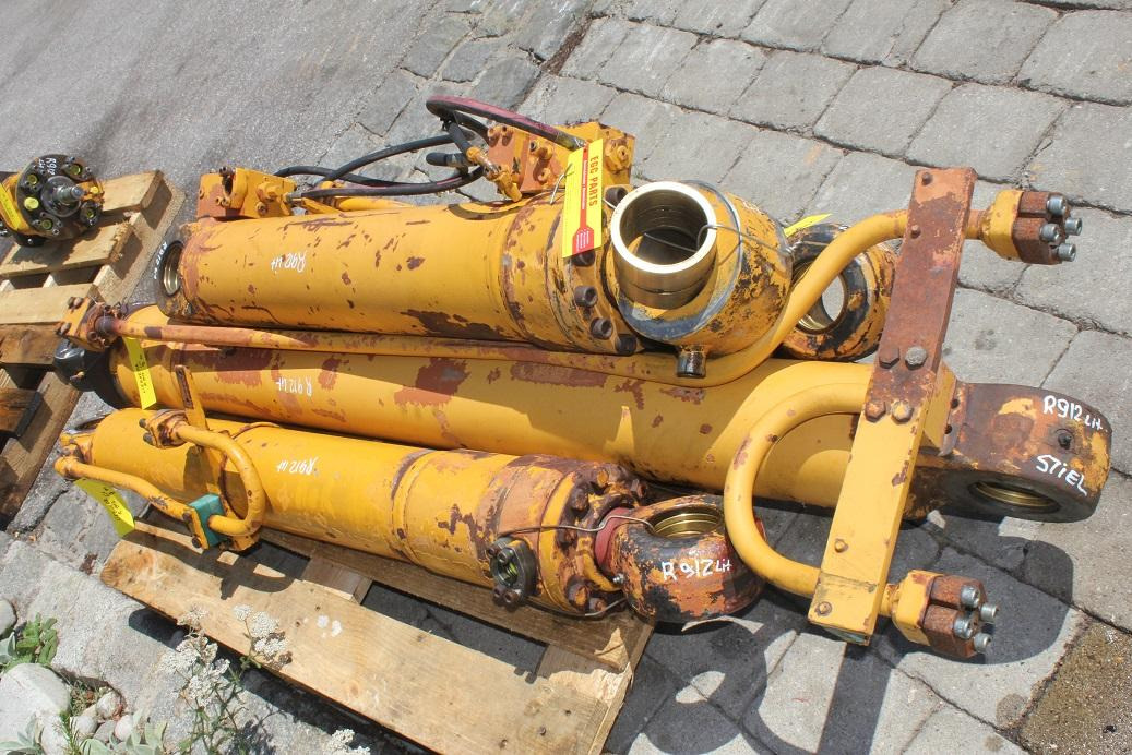 Liebherr R 912 LIT - Hidraulični cilindar za Građevinska mašina: slika 4 Liebherr R 912 LIT - Hidraulični cilindar za Građevinska mašina: slika 4