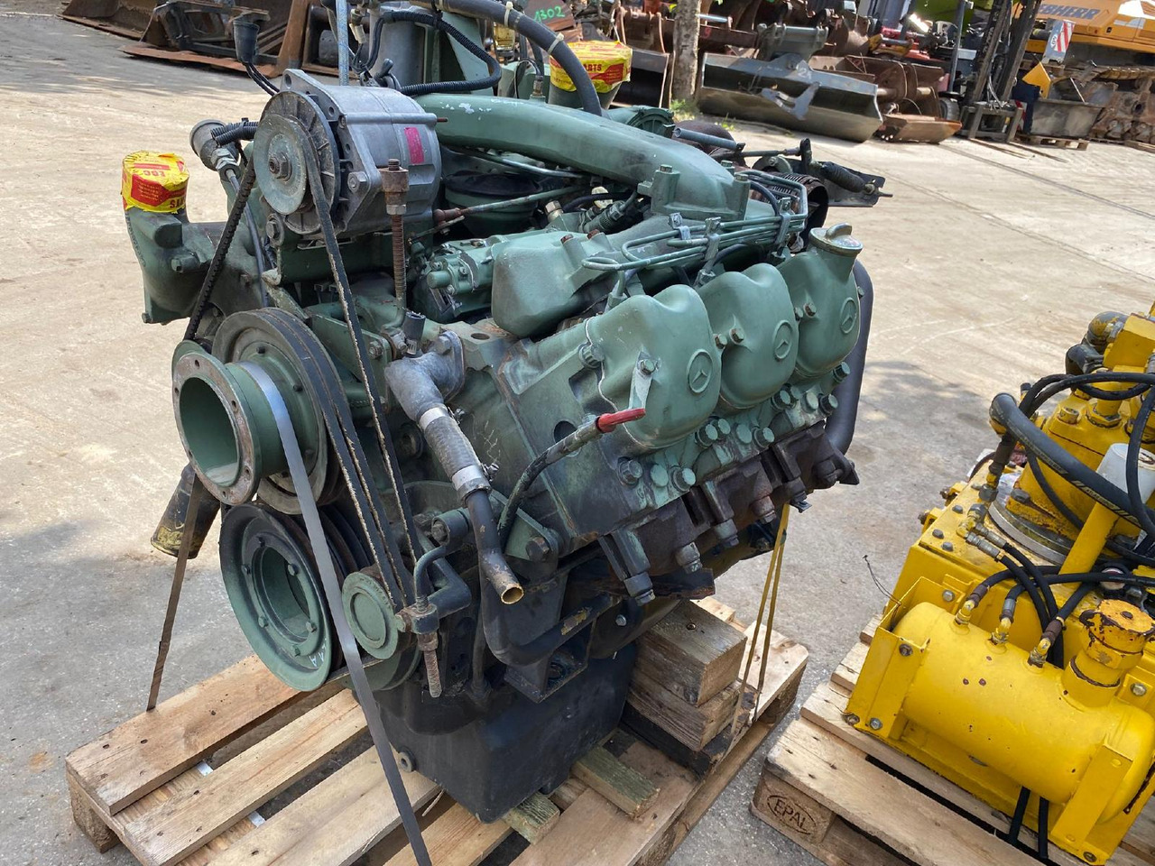 Mercedes Benz OM 421 aus PB 240 - Motor za Građevinska mašina: slika 1 Mercedes Benz OM 421 aus PB 240 - Motor za Građevinska mašina: slika 1